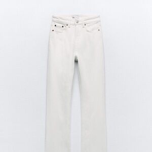 White High-Waisted Jeans